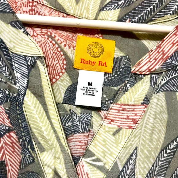 NWT Ruby Road Top - Medium - Picture 1 of 8